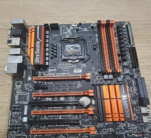 z97ar主板m2硬盘不识别