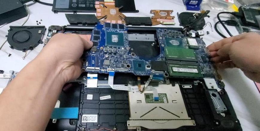 戴尔g33579内存条推荐