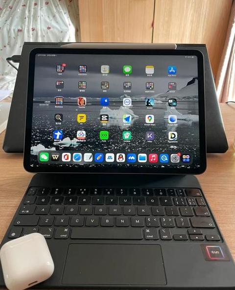 ipad键盘变成浮动怎么办