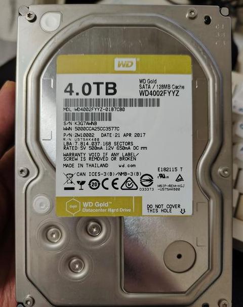 4块硬盘raid5可以坏几块